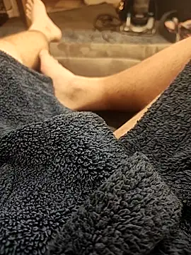 hubbyfun19 online show from 10/25/25, 04:20