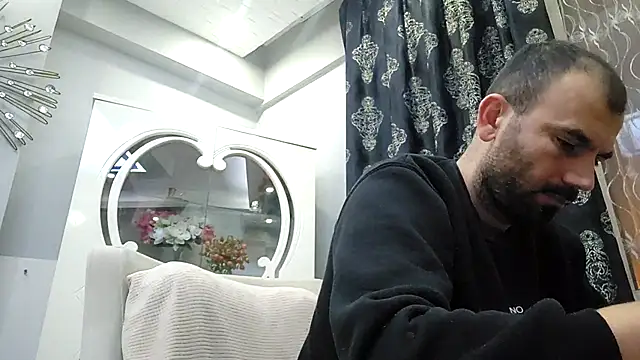 Apooabe online show from 02/18/26, 11:55