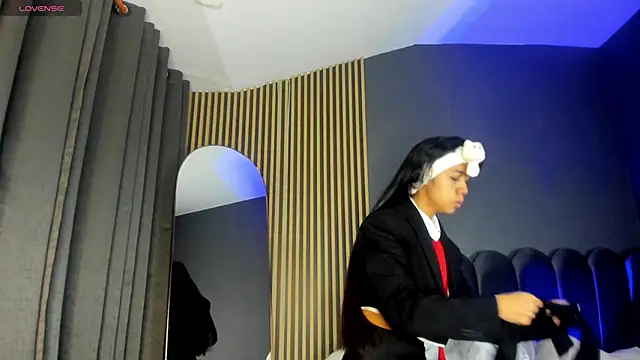 Gina 77 online show from 10/27/25, 12:31