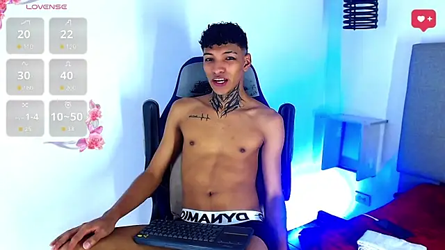 Rick Wade online show from 12/20/25, 03:35