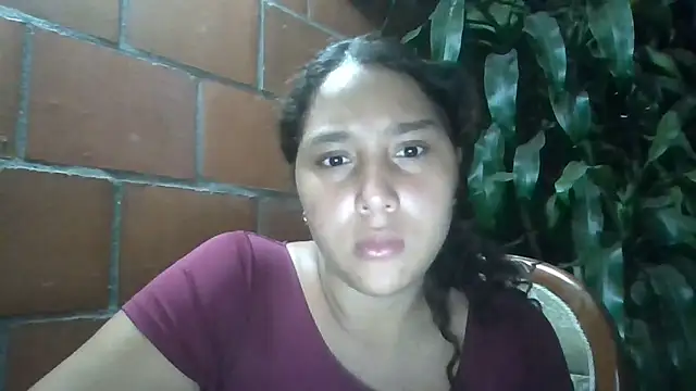 Snapshot of AnaisVelvet11 chatting on 10/16/25, 01:17 AnaisVelvet11 online show from 10/16/25, 01:17