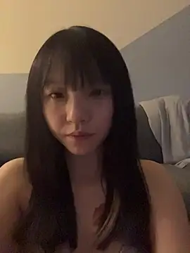 Yucheng  520 online show from 09/23/25, 12:52