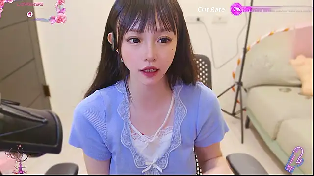 Snapshot of Yucheng__520 chatting on 05/10/26, 12:54 Yucheng 520 online show from 05/10/26, 12:54