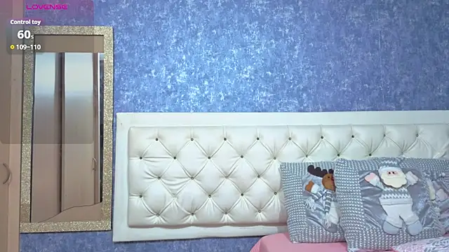 yulissa girls online show from 12/18/25, 12:00