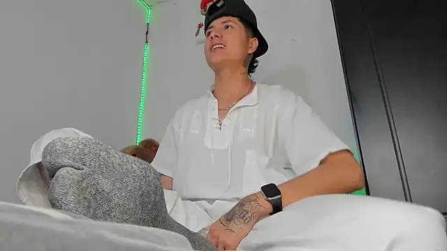 Mateo Escobar online show from 12/03/25, 10:30