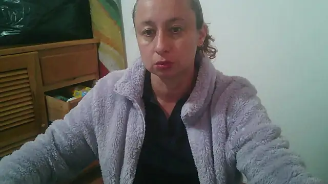Milf Valeria online show from 05/26/26, 04:14