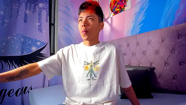 MaxiWildd online show from 10/17/25, 12:41