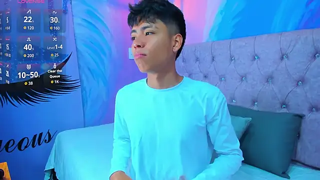 MaxiWildd online show from 04/06/26, 01:01