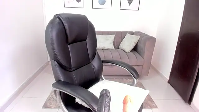 violettasweet   online show from 09/27/25, 02:00