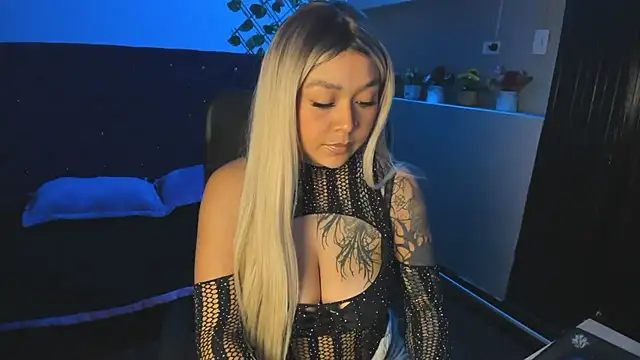 Keyla Cutte online show from 11/28/25, 03:42