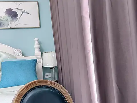 sarah111 online show from 12/19/25, 03:13