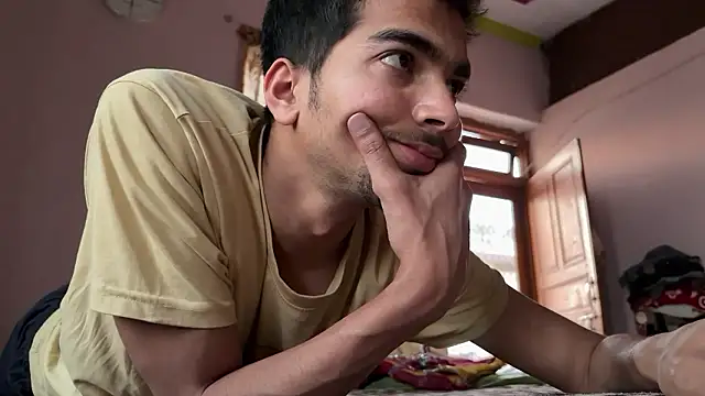 Snapshot of Sweetfucker_ chatting on 02/25/26, 12:48 Sweetfucker online show from 02/25/26, 12:48