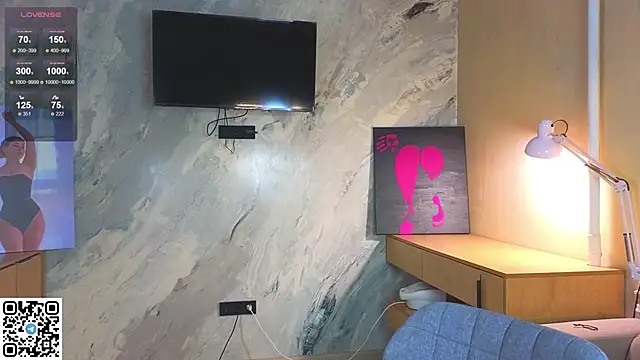 miss bubbles  online show from 10/30/25, 12:45