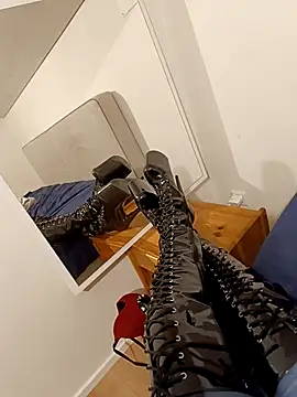 Teafeet online show from 02/03/26, 04:34