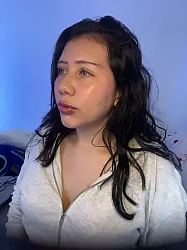 snow doll online show from 03/06/26, 08:27