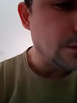 Bradd 32 online show from 05/17/26, 05:09