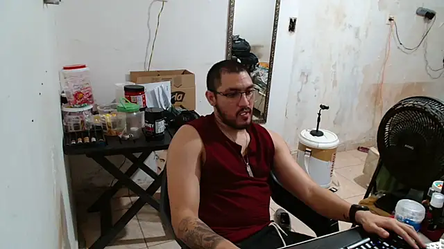 Leonino231 online show from 10/12/25, 04:55