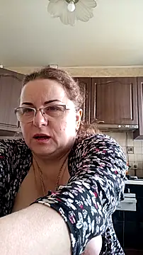 Snapshot of MarinaLady chatting on 02/20/26, 07:21 MarinaLady online show from 02/20/26, 07:21