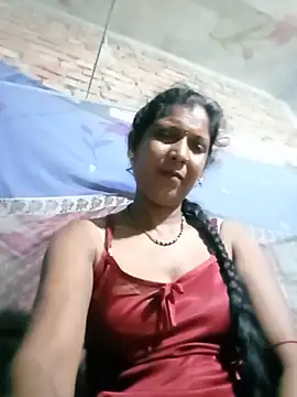 Snapshot of Savita992 chatting on 06/18/26, 10:58 Savita992 online show from 06/18/26, 10:58