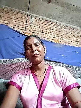 Snapshot of Savita992 chatting on 07/02/26, 07:25 Savita992 online show from 07/02/26, 07:25