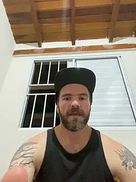 Snapshot of Fefeprazer chatting on 11/04/25, 11:48 Fefeprazer online show from 11/04/25, 11:48