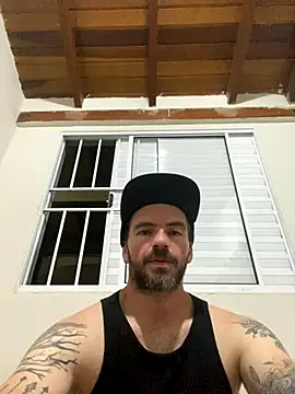 Snapshot of Fefeprazer chatting on 12/03/25, 11:47 Fefeprazer online show from 12/03/25, 11:47