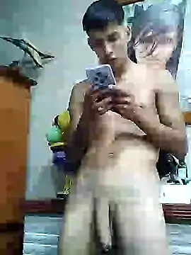 Snapshot of frankitocam4 chatting on 02/01/26, 12:20 frankitocam4 online show from 02/01/26, 12:20