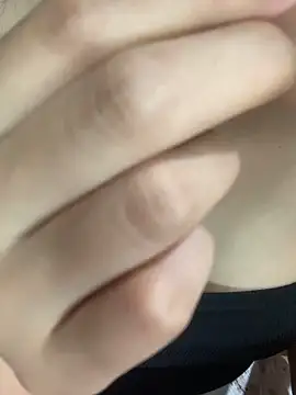 Linhtruong  online show from 09/17/25, 04:25