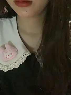 Linhtruong  online show from 11/27/25, 04:58