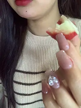 Linhtruong  online show from 01/12/26, 12:21