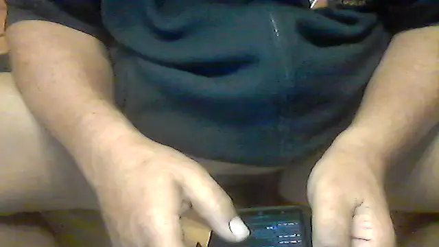 Snapshot of Knabenpenis@xh chatting on 10/11/25, 07:07 Knabenpenisxh online show from 10/11/25, 07:07