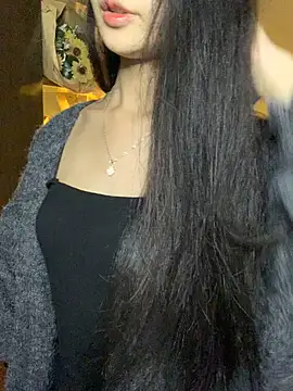 Nhinhi18 online show from 11/16/25, 03:28