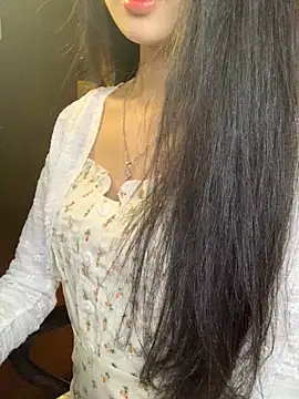 Nhinhi18 online show from 04/01/26, 02:58