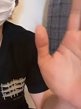 C-4bomb online show from 10/04/25, 07:17