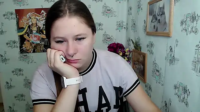 Snapshot of Linda_S_ chatting on 09/09/25, 10:26 Linda S online show from 09/09/25, 10:26