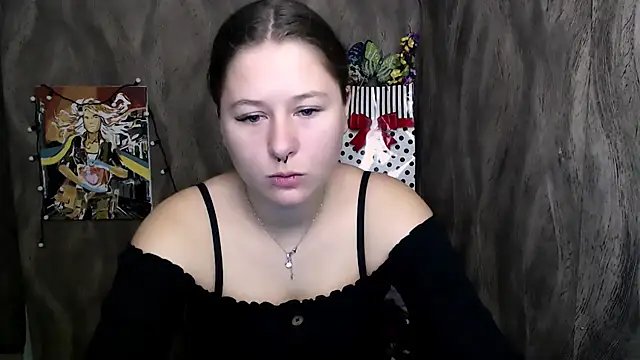 Snapshot of Linda_S_ chatting on 09/24/25, 09:12 Linda S online show from 09/24/25, 09:12