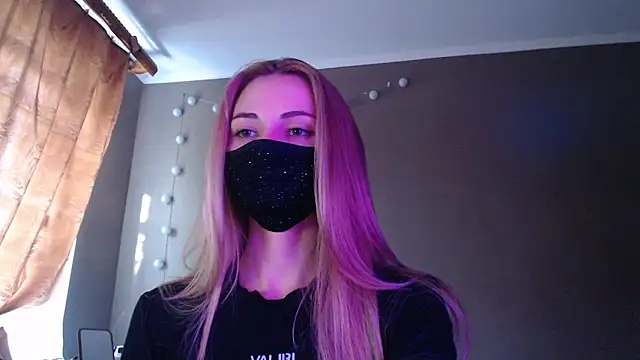 Iris lave online show from 09/27/25, 02:33