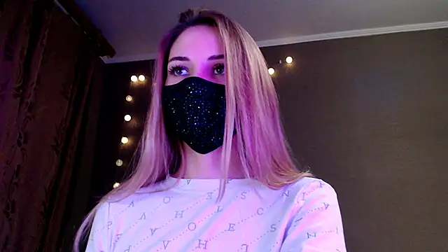 Iris lave online show from 01/18/26, 03:38