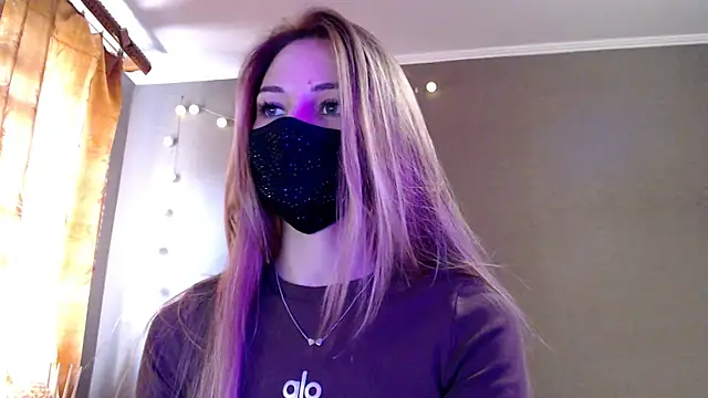 Iris lave online show from 03/07/26, 02:47