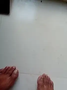 hackyourpussyxh online show from 10/28/25, 01:20