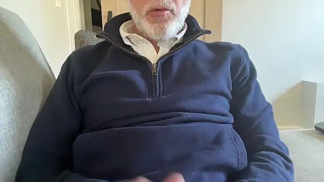 Snapshot of braselton06 chatting on 11/04/25, 03:44 braselton06 online show from 11/04/25, 03:44