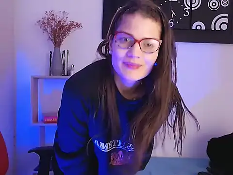 Camila-ventura online show from 09/11/25, 08:09