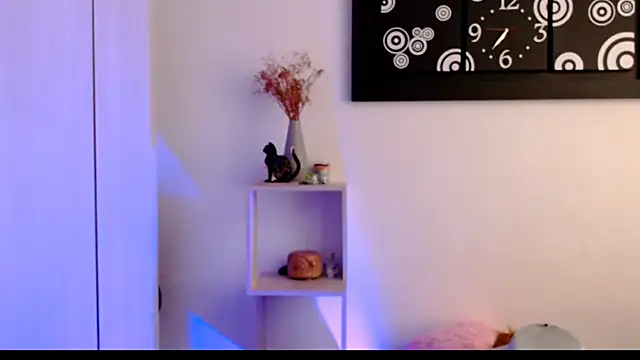 Camila-ventura online show from 02/11/26, 07:52