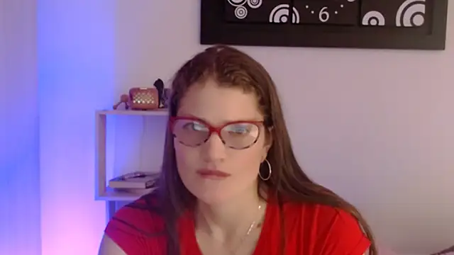 Camila-ventura online show from 06/05/26, 01:06