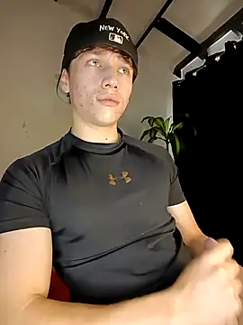 Snapshot of Logan_sixxer chatting on 11/01/25, 09:50 Logan sixxer online show from 11/01/25, 09:50