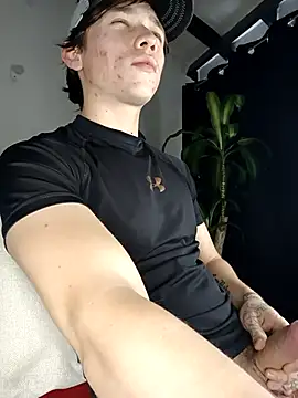 Snapshot of Logan_sixxer chatting on 01/17/26, 08:56 Logan sixxer online show from 01/17/26, 08:56