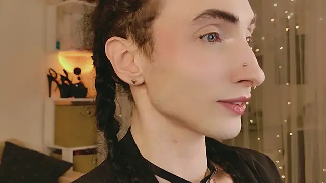 Queen of tease online show from 03/07/26, 06:05