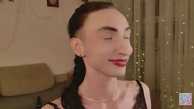 Queen of tease online show from 04/11/26, 04:17