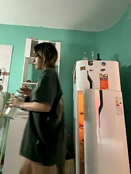 Babylovetiernax online show from 11/27/25, 05:15