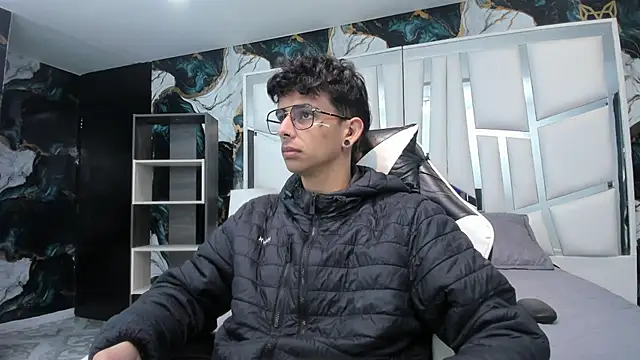 Ibratxandy online show from 04/17/26, 11:57